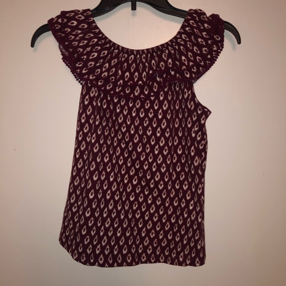 EUC Maroon Old Navy shirt - Picture 2 of 3